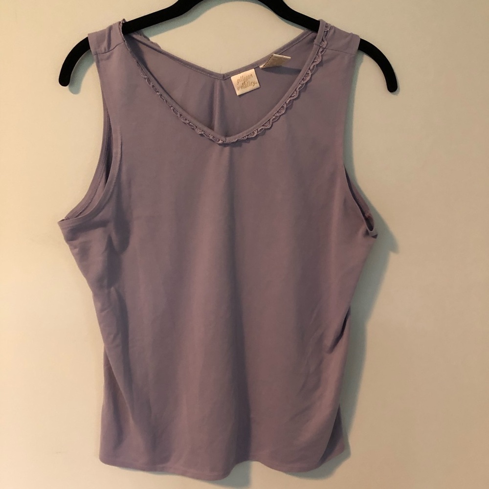 Gillian & O’Malley Purple V-Neck Laced Tank Top Size Large